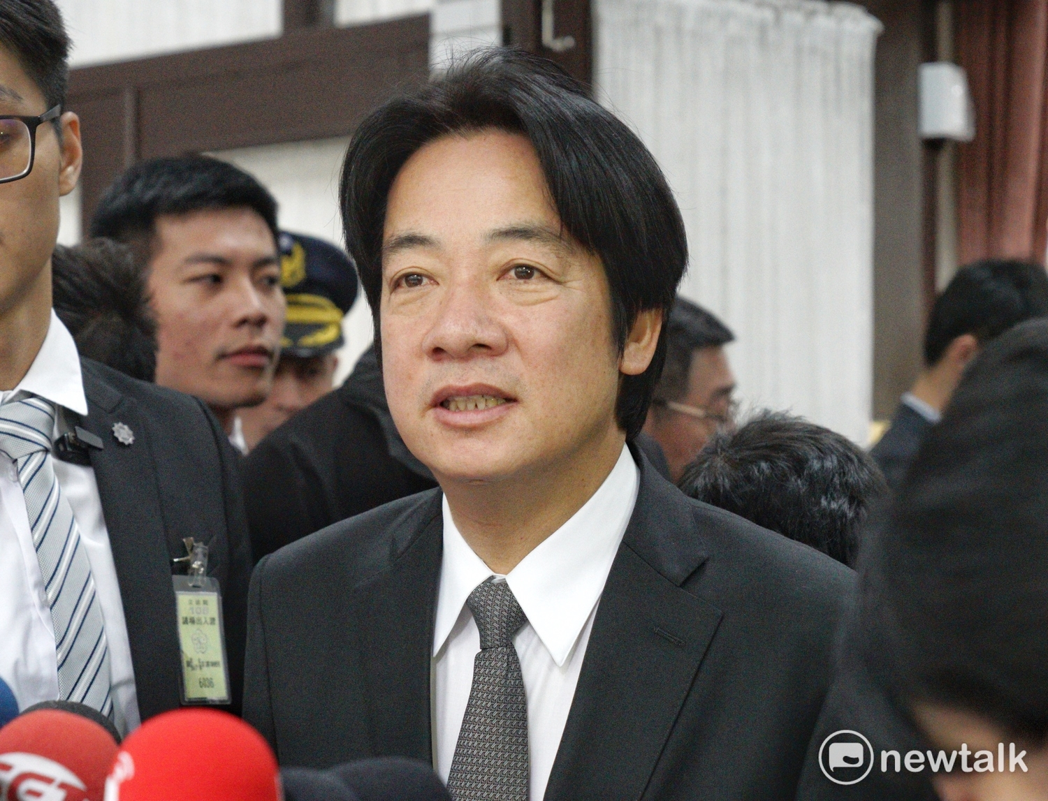 政院人士表示,6日中午召開的行政立法協調會報,賴清德將親自主持,與執政黨立委協調一例一休的修法內容。 圖:張良一/攝 政院人士表示,6日中午召開的行政立法協調會報,賴清德將親自主持,與執政黨立委協調一例一休的修法內容。 圖:張良一/攝