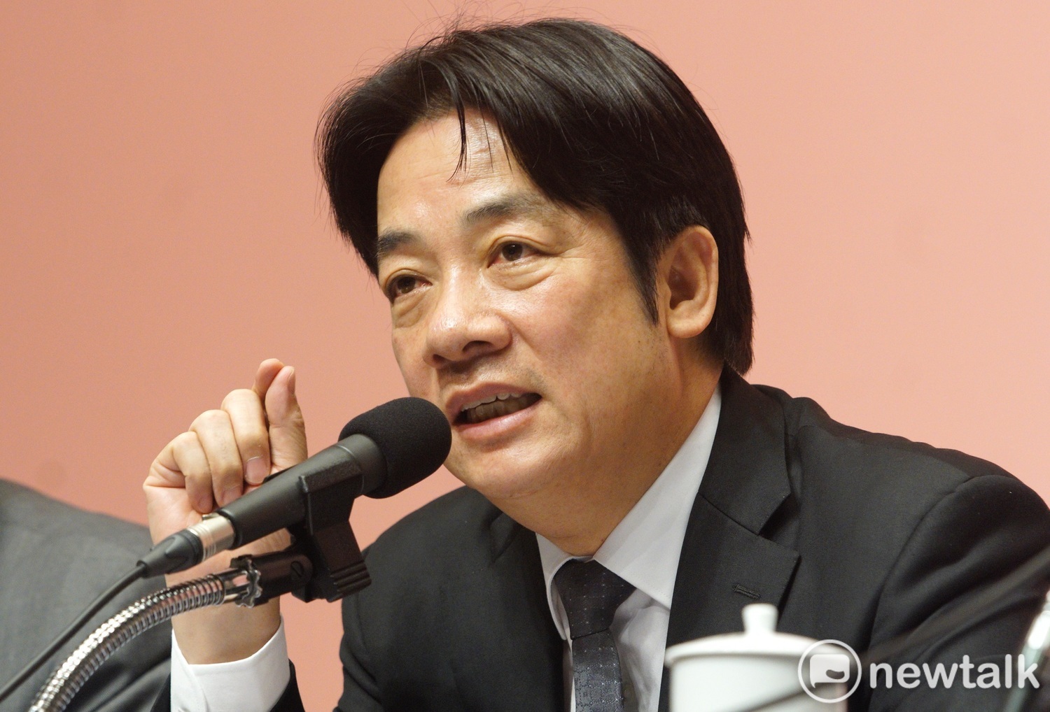 行政院長賴清德今(16)日舉行「我國的少子化對策」記者會。 行政院長賴清德今(16)日舉行「我國的少子化對策」記者會。