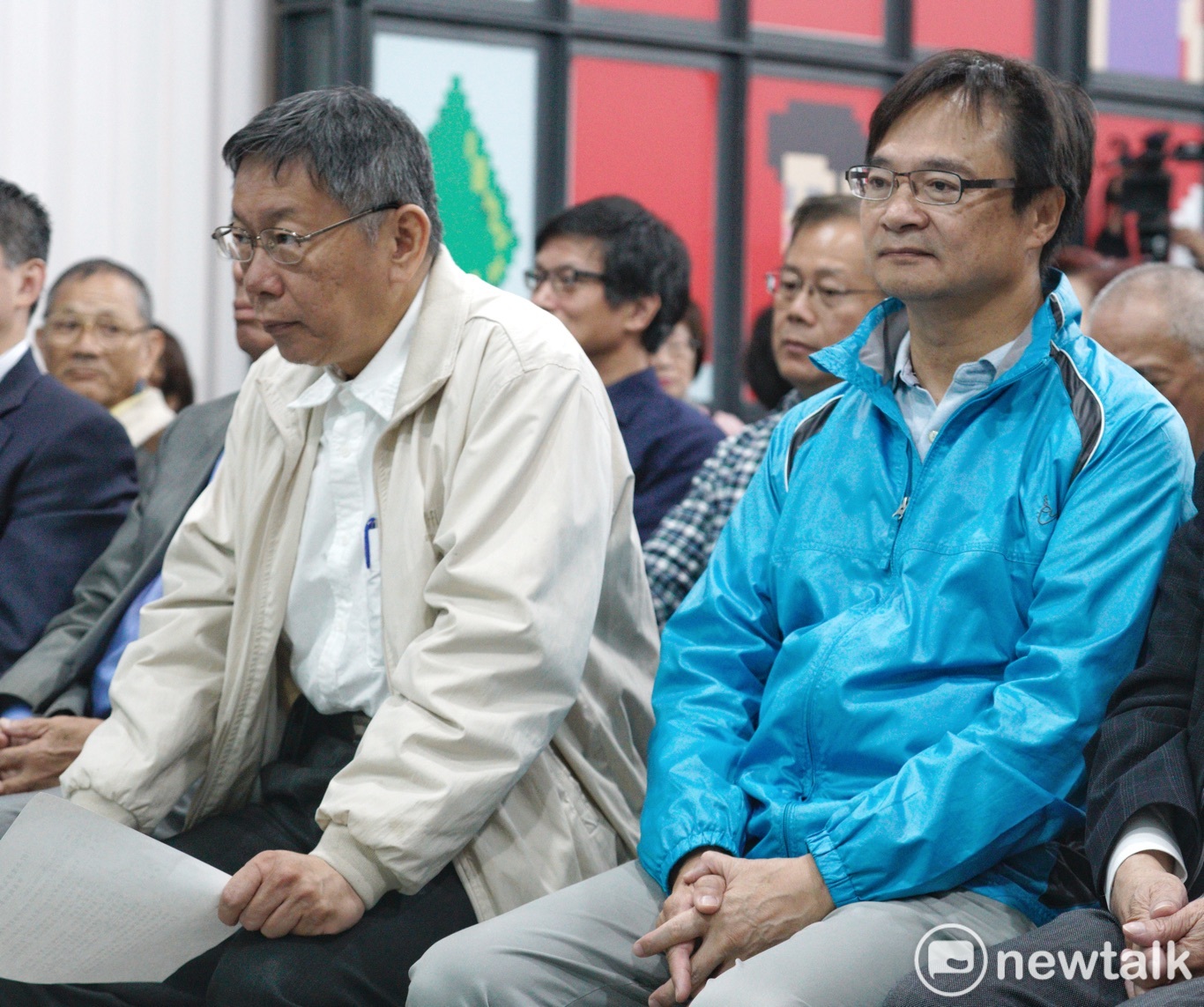 台北市長柯文哲、民政局長藍世聰。 圖:張良一 / 攝 台北市長柯文哲、民政局長藍世聰。 圖:張良一 / 攝
