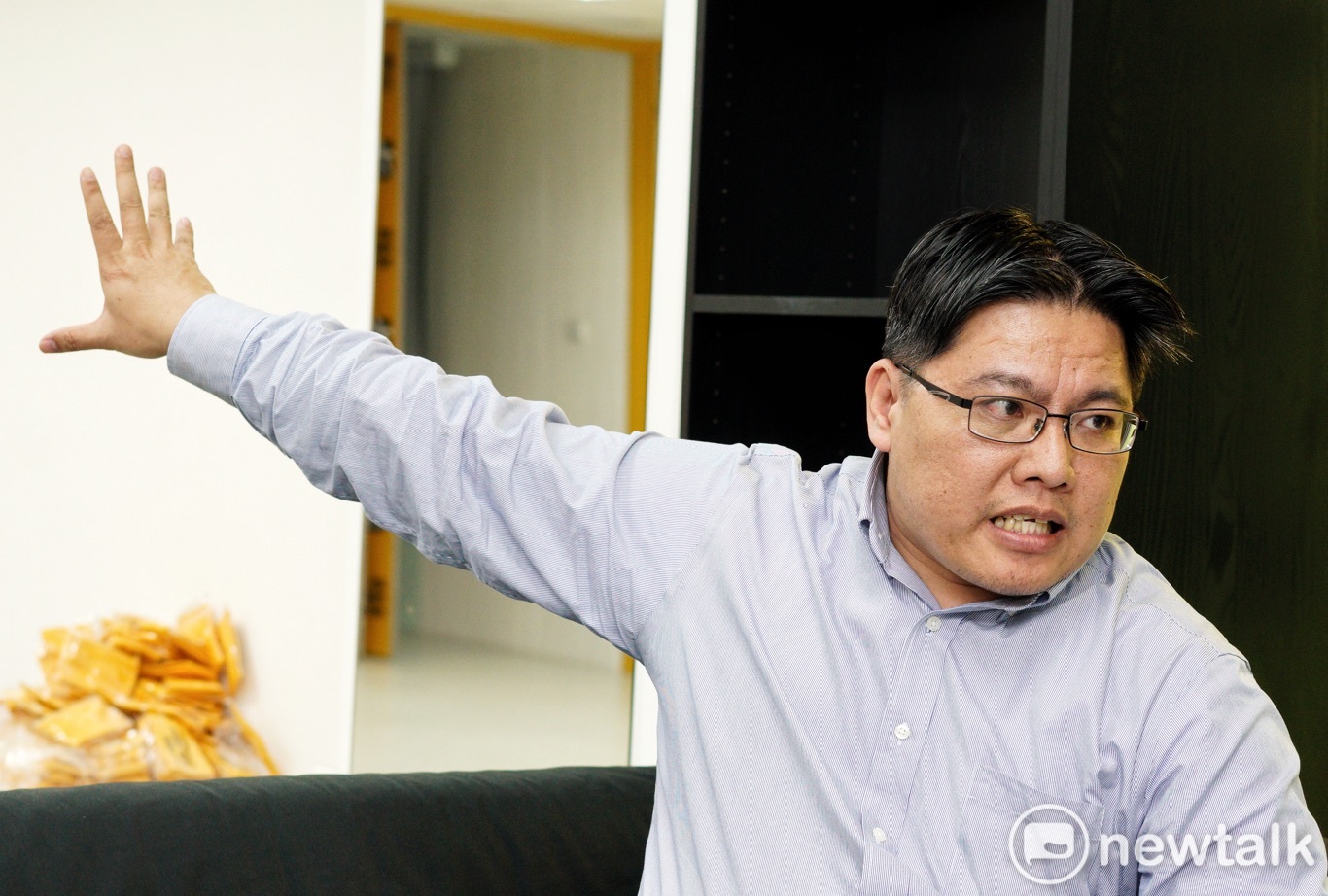 邱顯智直言,韓市長沒有法治觀念、民主素養。圖:張良一/攝(資料照片) 邱顯智直言,韓市長沒有法治觀念、民主素養。圖:張良一/攝(資料照片)