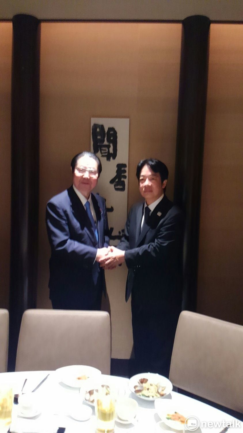 賴清德與日本負責外交的前防衛大臣衛藤征士郎氏會談留影。 圖/讀者提供 賴清德與日本負責外交的前防衛大臣衛藤征士郎氏會談留影。 圖/讀者提供