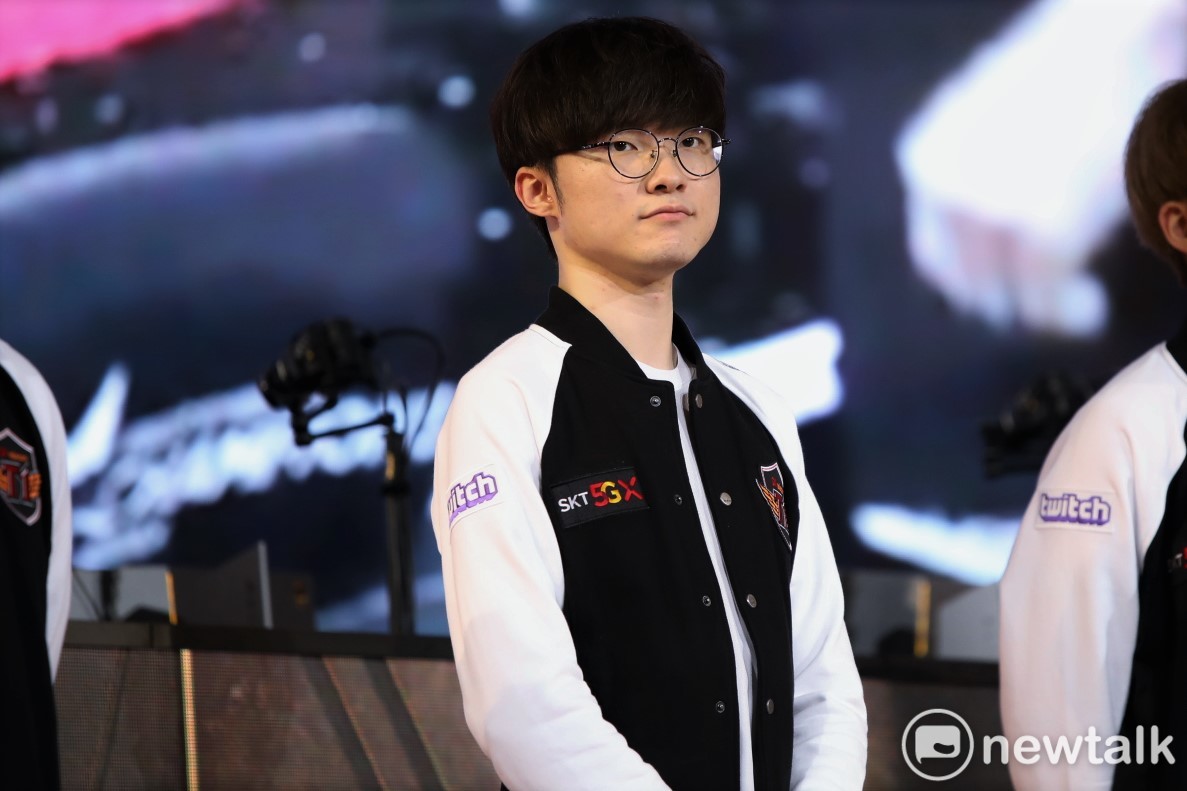 SKT中路選手Faker SKT中路選手Faker