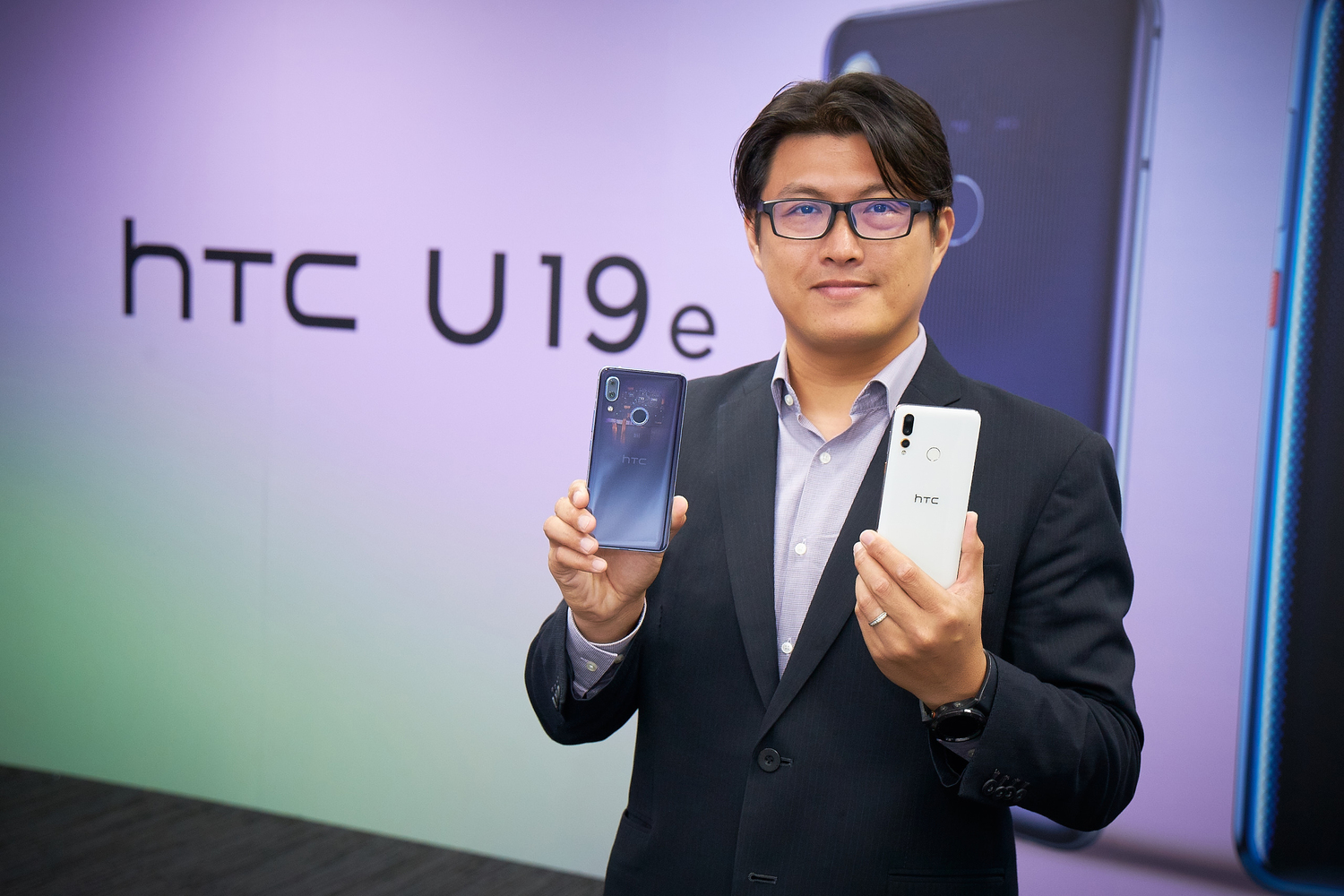 HTC發表U19e,圖為台灣區總經理陳柏諭。圖:宏達電提供 HTC發表U19e,圖為台灣區總經理陳柏諭。圖:宏達電提供