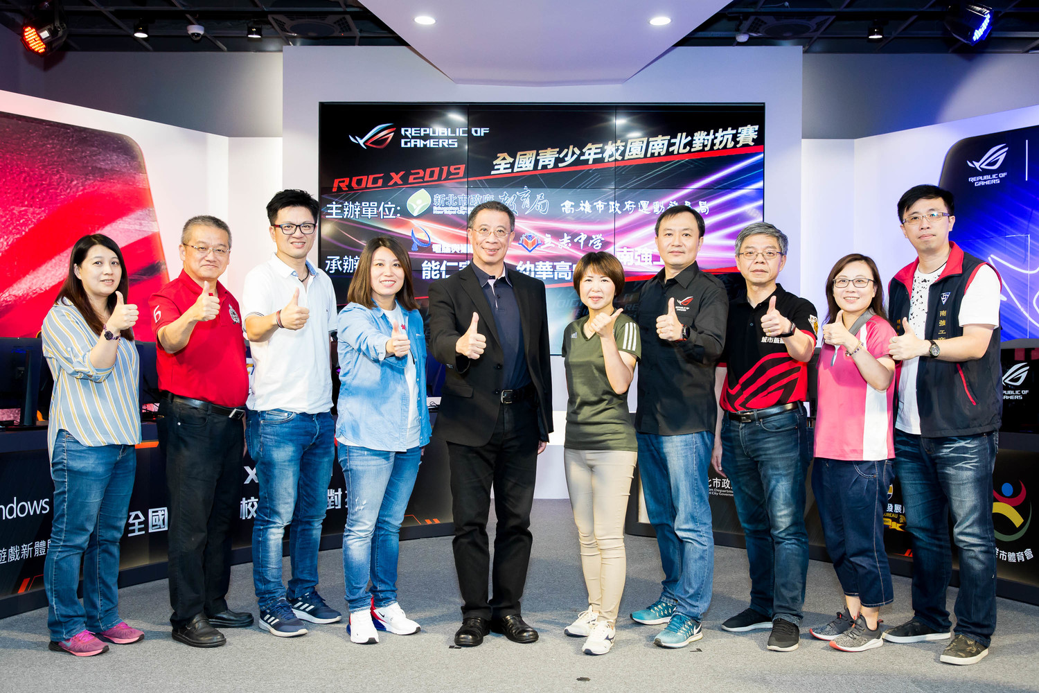 ROG X 2019全國青少年校園南北對抗賽現場。 ROG X 2019全國青少年校園南北對抗賽現場。
