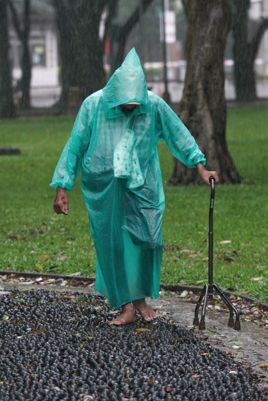 快訊》輕颱哈格比逼近！8縣市發佈大雨特報  北部越晚雨越大