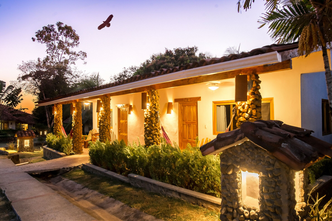 聖卡塔莉娜位於巴拿馬漁村地區,擁有如畫般的風景。圖:Booking.com/提供 聖卡塔莉娜位於巴拿馬漁村地區,擁有如畫般的風景。圖:Booking.com/提供