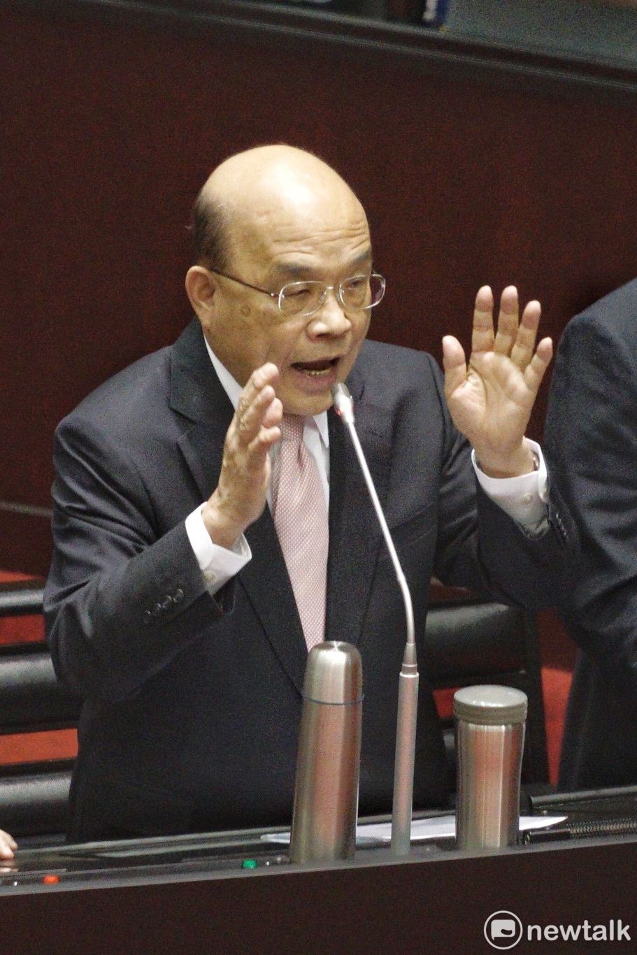 行政院長蘇貞昌於立法院備詢,回應斷交議題。 圖:張良一/攝