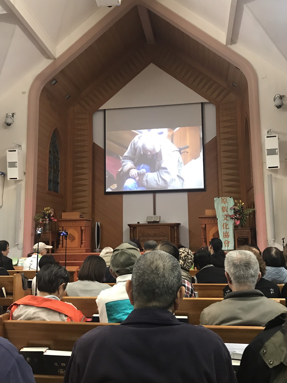 聽眾傾聽史明演講。 圖:朱蒲青/攝 聽眾傾聽史明演講。 圖:朱蒲青/攝