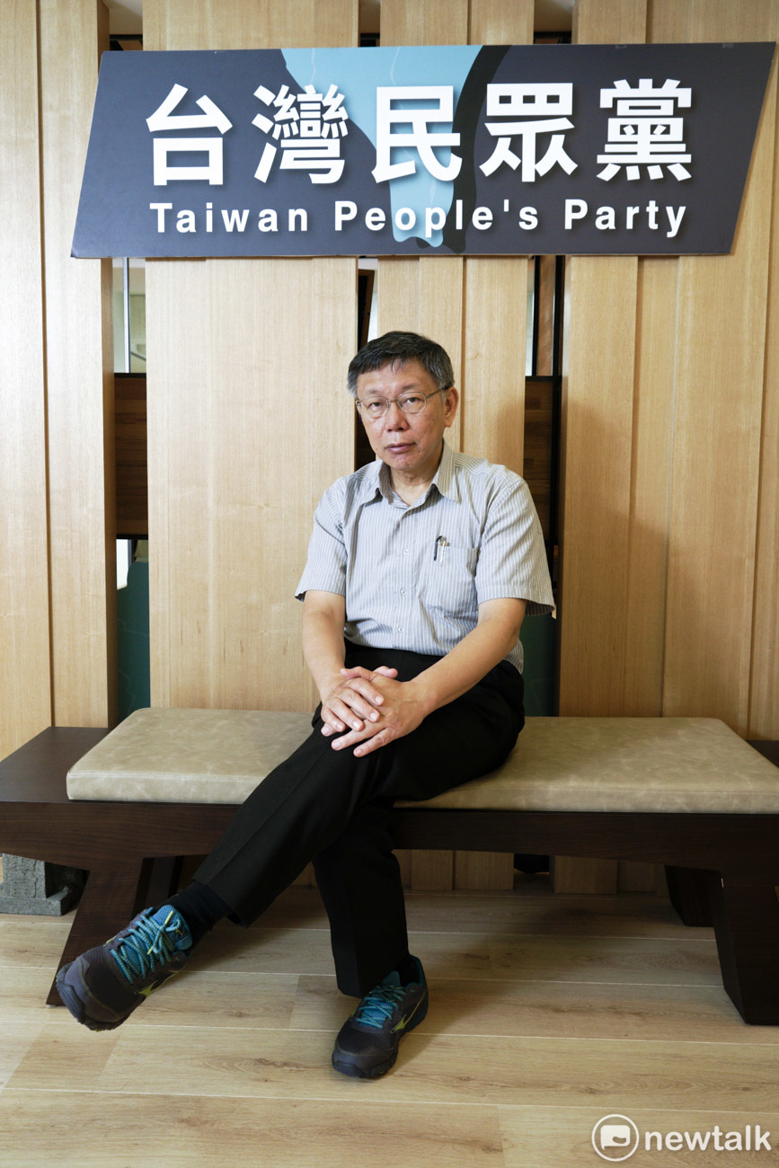 台北市長柯文哲批評陳菊，「不管妳過去多少功勞，今天高雄輸成這樣，沒人負責？」（圖：張良一 / 攝）