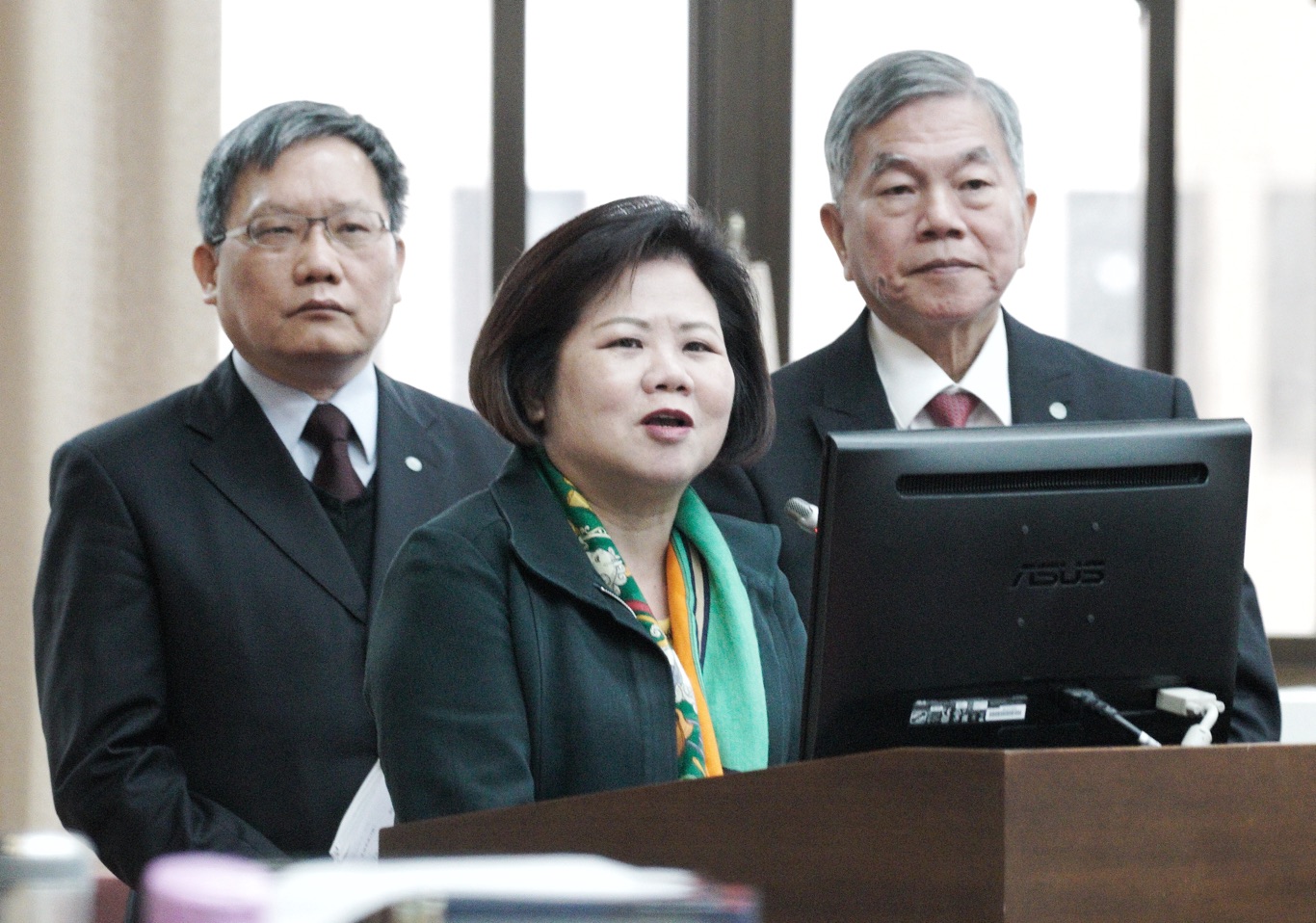 勞動部長許銘春在立院財委會備詢。 圖:張良一/攝 勞動部長許銘春在立院財委會備詢。 圖:張良一/攝