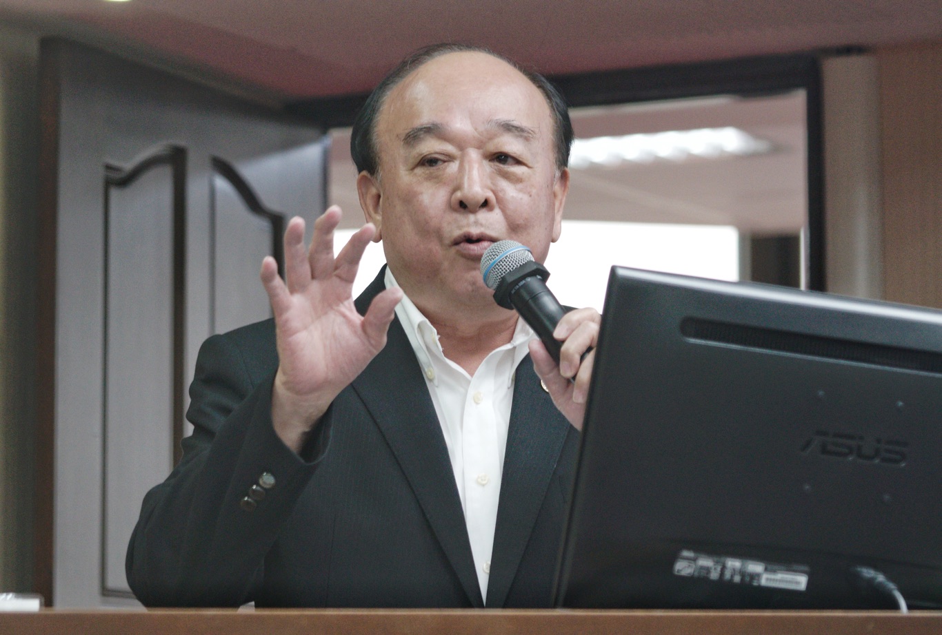 國民黨立委吳斯懷。 圖:張良一/攝(資料照) 國民黨立委吳斯懷。 圖:張良一/攝(資料照)