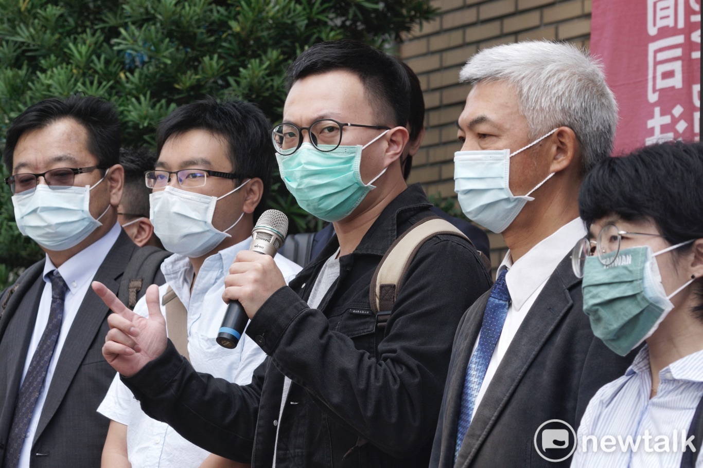 台灣高等法院今(28)日上午就323佔領行政院案進行二審宣判。 圖:張良一/攝 台灣高等法院今(28)日上午就323佔領行政院案進行二審宣判。 圖:張良一/攝
