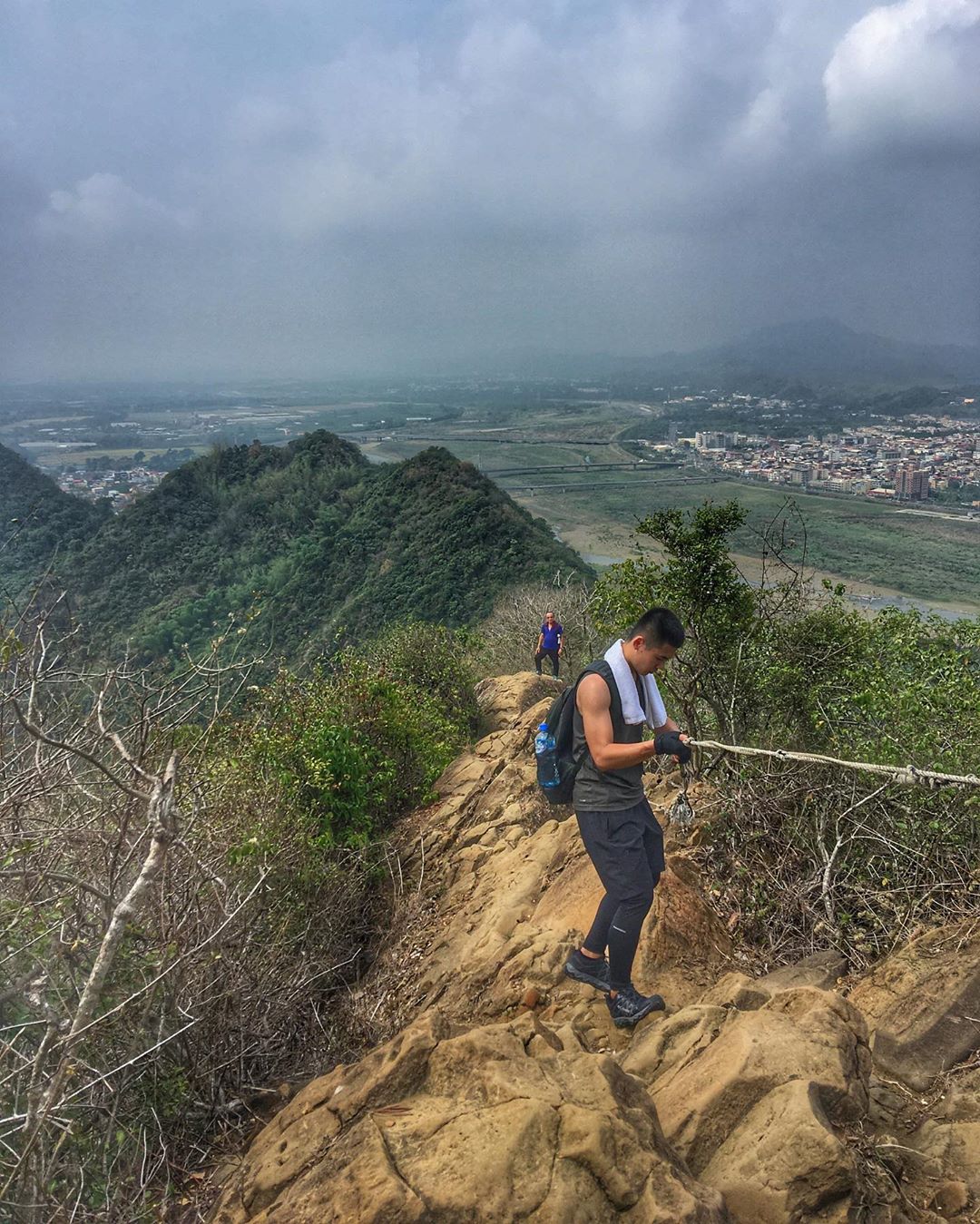「旗靈縱走」是由高雄旗山區的旗尾山至美濃區的靈山。 圖:IG@0508_rex/攝影授權 「旗靈縱走」是由高雄旗山區的旗尾山至美濃區的靈山。 圖:IG@0508_rex/攝影授權
