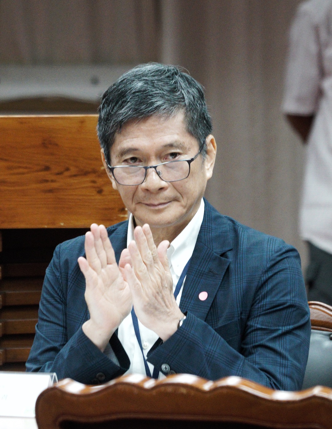 文化部長李永得出席立委黃國書舉辦的「後疫情時期藝術品市場如何振興」公聽會。 圖:張良一/攝 文化部長李永得出席立委黃國書舉辦的「後疫情時期藝術品市場如何振興」公聽會。 圖:張良一/攝