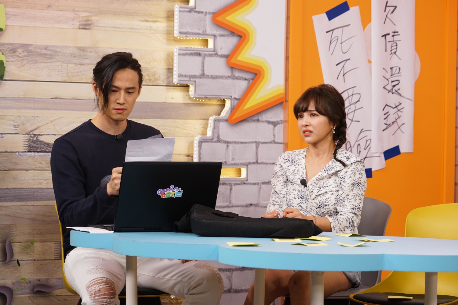 徐新洋對演戲很有興趣，到《Game什麼東西》祭出搞笑短劇處女秀。右為徐凱希。 圖：狼谷育樂台／提供