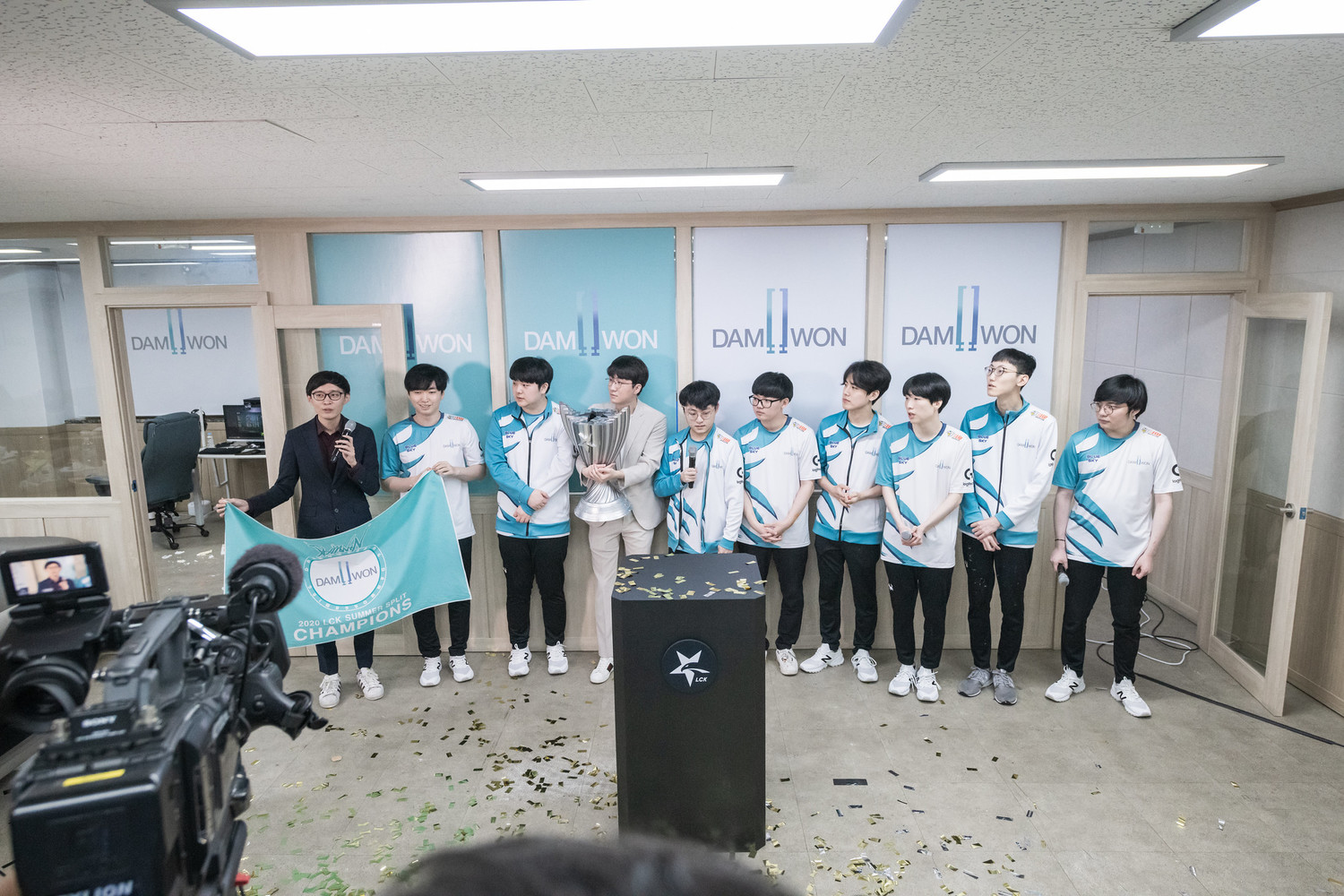 DWG 將以第一種子身分出征世界賽 圖：翻攝 LCK Esports Photo Flickr