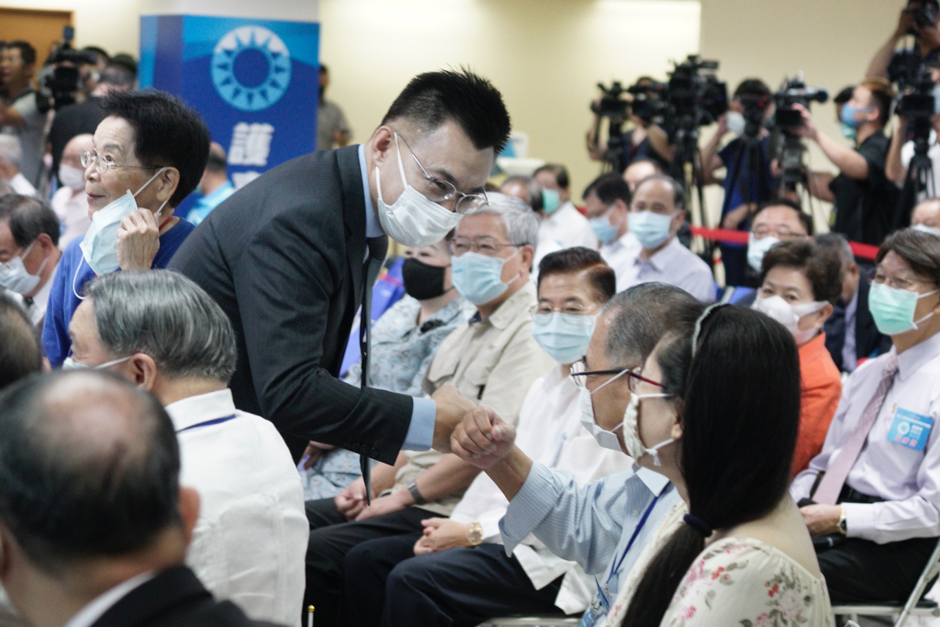 國民黨主席江啟臣出席國民黨中央評議委員會議。 圖:張良一/攝 國民黨主席江啟臣出席國民黨中央評議委員會議。 圖:張良一/攝