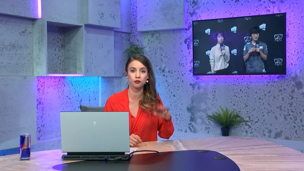 Peanut接受英文台主持人Laure Valée採訪,由韓英雙語精通的韓國主持人朴至善擔任翻譯。 圖:翻攝自Riot Games twich Peanut接受英文台主持人Laure Valée採訪,由韓英雙語精通的韓國主持人朴至善擔任翻譯。 圖:翻攝自Riot Games twich