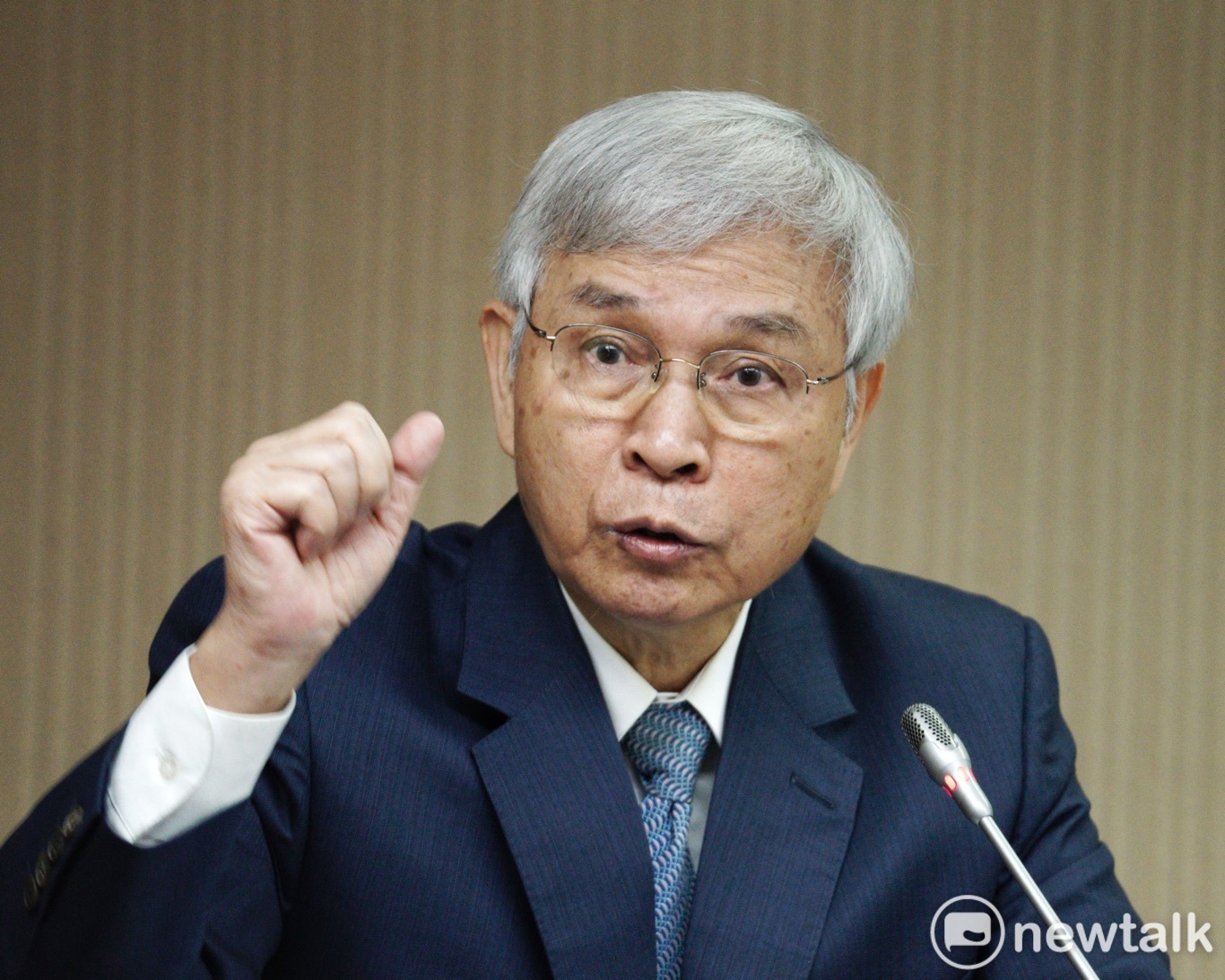 央行出手！楊金龍親自說明打炒房「4大措施」