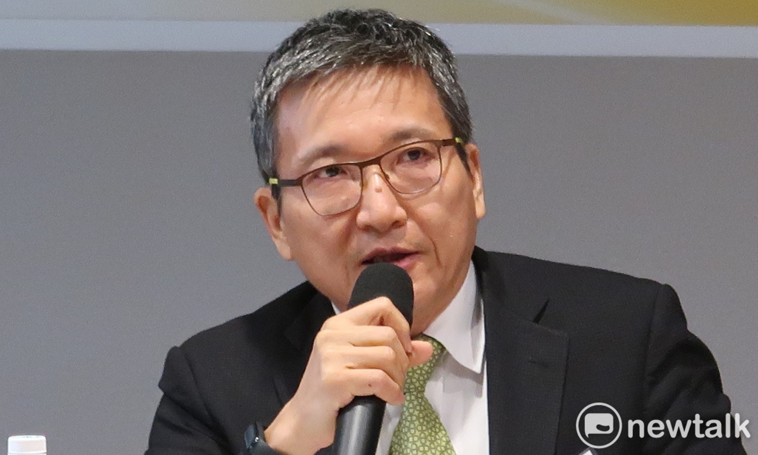 川普敗在疫情 學者：北京總算發明一種方式
