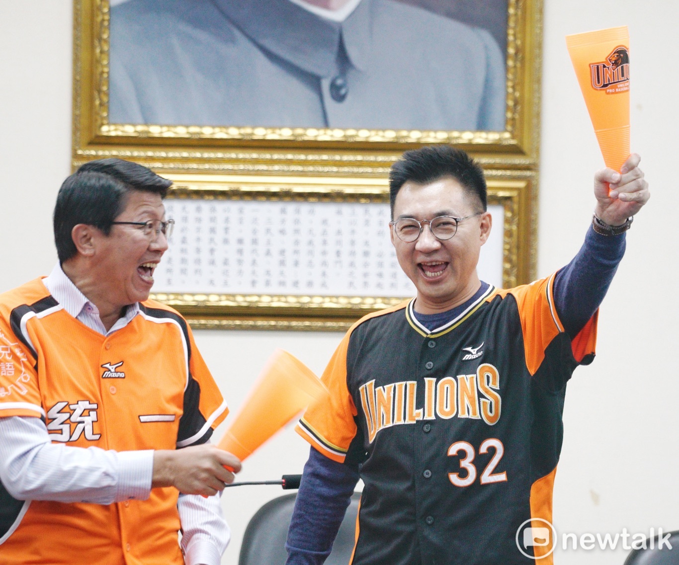 最強說書人叫陣黃偉哲  謝龍介表態參選台南市長