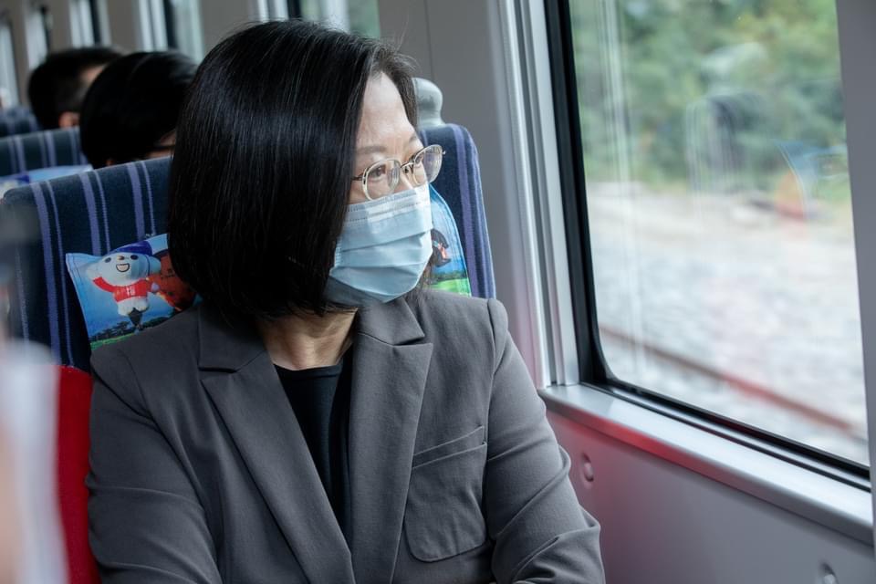 南迴鐵路電氣化通車 蔡英文分享私房景點