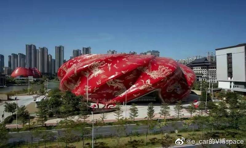 廣州融創大劇院 圖:翻攝自微博 廣州融創大劇院 圖:翻攝自微博