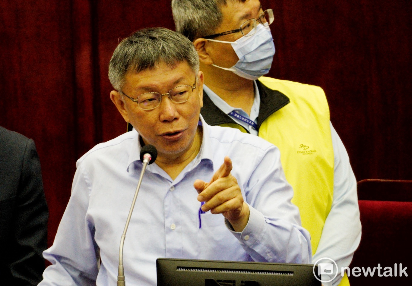 台北市長柯文哲在台北市議會備詢。 圖:張良一 / 攝 台北市長柯文哲在台北市議會備詢。 圖:張良一 / 攝
