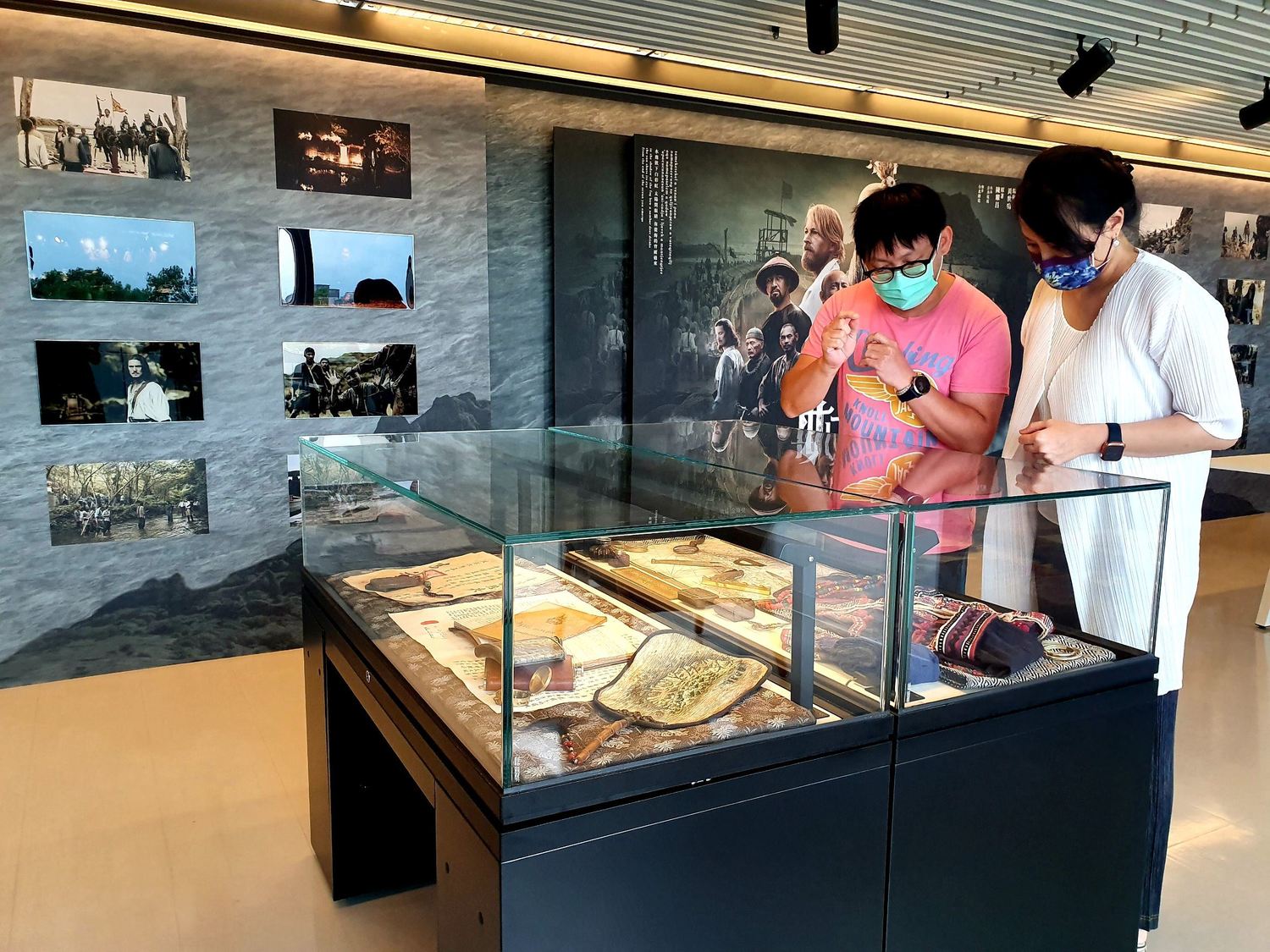 重現1867年屏東縣發生的「羅妹號事件」事件 ,「斯卡羅戲劇影像展」8/14屏東總圖登場。 圖:屏東縣政府 重現1867年屏東縣發生的「羅妹號事件」事件 ,「斯卡羅戲劇影像展」8/14屏東總圖登場。 圖:屏東縣政府