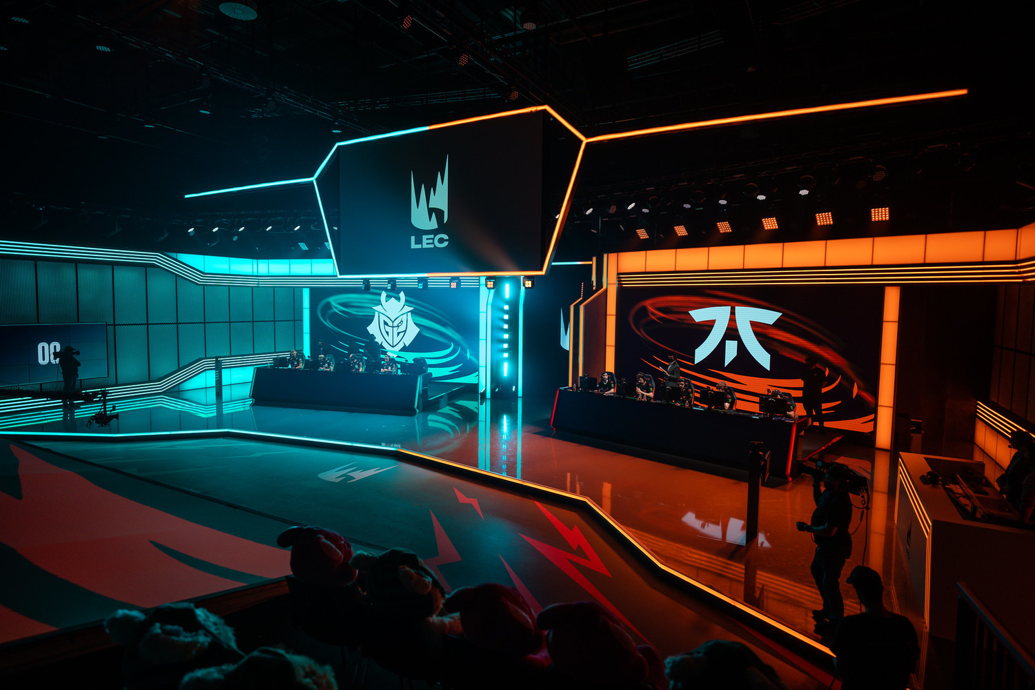 G2、FNC雙雙於夏季季後賽落入敗者組。 圖:翻攝自LoL Esports Flickr G2、FNC雙雙於夏季季後賽落入敗者組。 圖:翻攝自LoL Esports Flickr