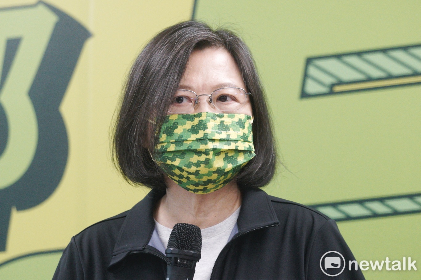 總統蔡英文日前請全體黨公職,團結一致,「相信自己的同志,支持智堅捍衛自己的清白」。 圖:張良一/攝(資料照) 總統蔡英文日前請全體黨公職,團結一致,「相信自己的同志,支持智堅捍衛自己的清白」。 圖:張良一/攝(資料照)