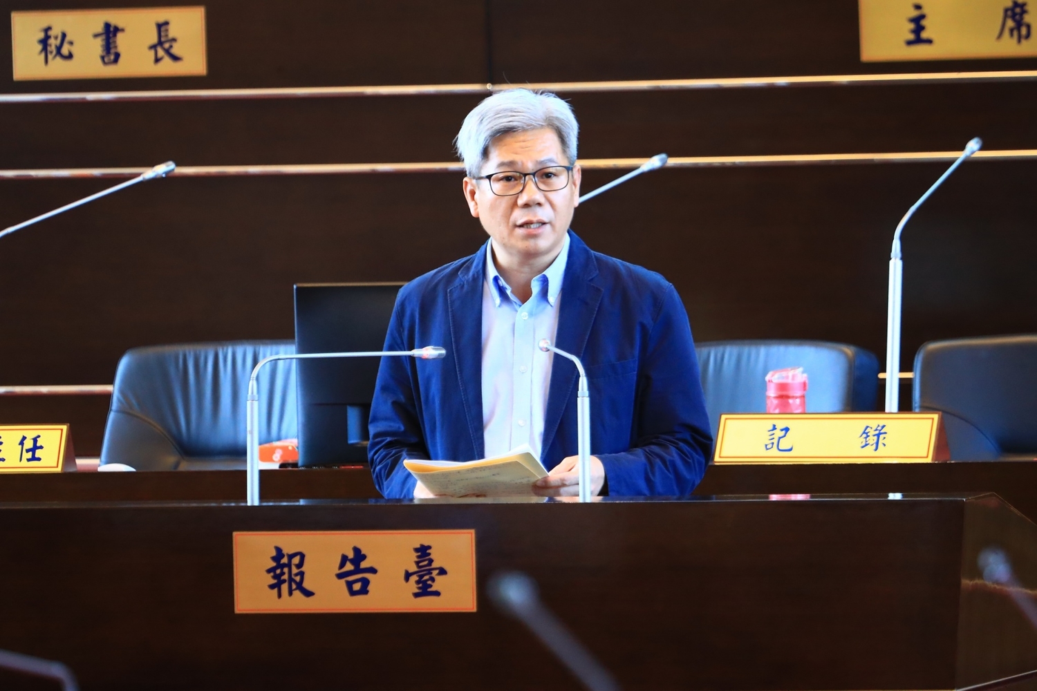 台中市都市發展局長王俊傑表示,台灣塔工程確認無法在原經費額度內續行工程,決定停建。 台中市都市發展局長王俊傑表示,台灣塔工程確認無法在原經費額度內續行工程,決定停建。