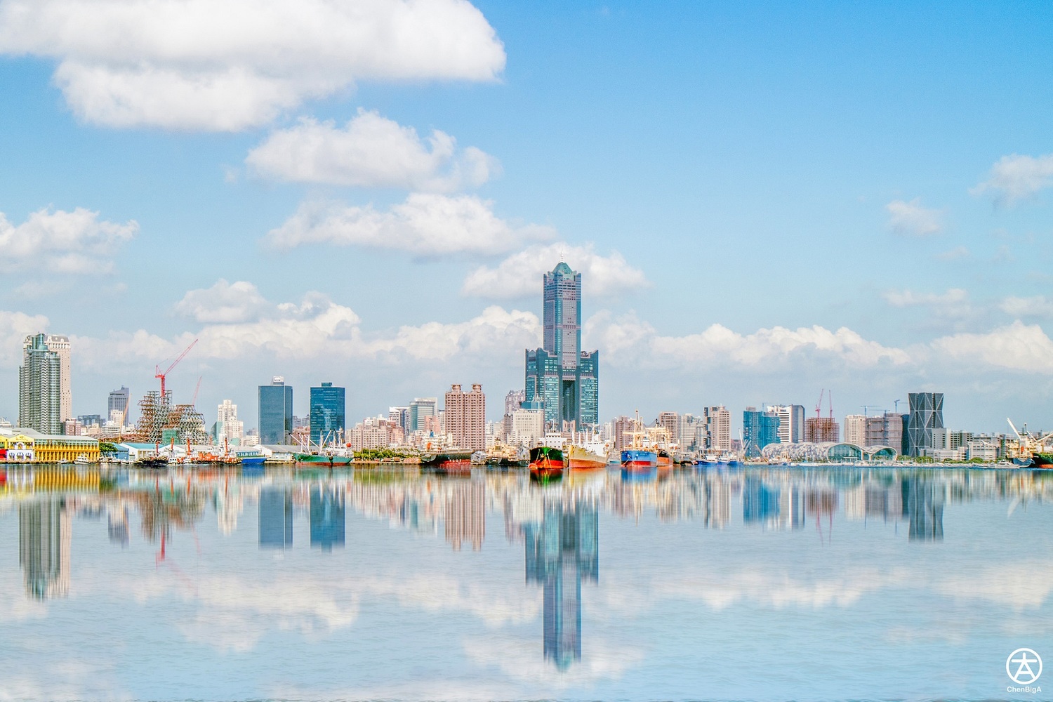 高屏地區在冬季一直都有空氣品質不良的問題。 圖:Flickr提供ChEnBiGa開放權限 高屏地區在冬季一直都有空氣品質不良的問題。 圖:Flickr提供ChEnBiGa開放權限