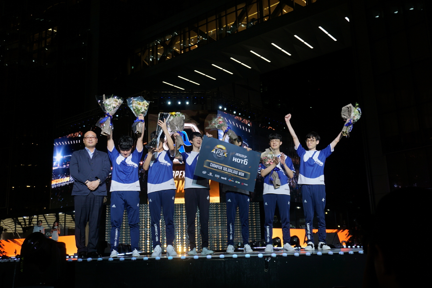 ryujehong入選TGA最佳選手獎。 ryujehong入選TGA最佳選手獎。