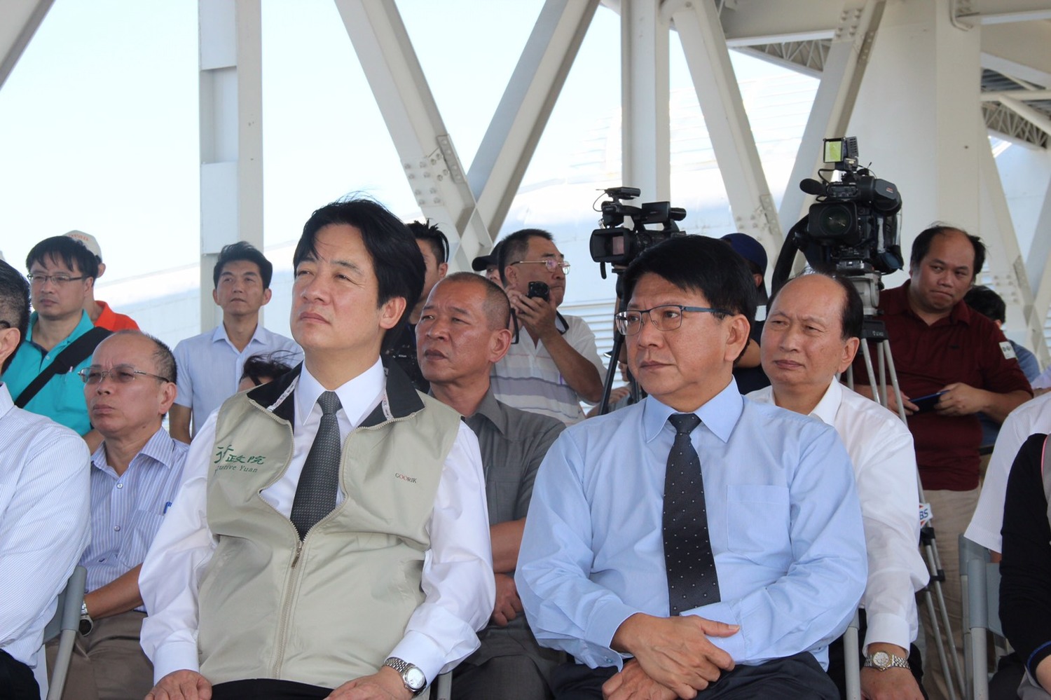 行政院長賴清德今日率屏東縣長潘孟安及內閣團隊前往屏東東港知名觀光景點大鵬灣視察。 圖:屏東縣政府/提供 行政院長賴清德今日率屏東縣長潘孟安及內閣團隊前往屏東東港知名觀光景點大鵬灣視察。 圖:屏東縣政府/提供