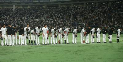 亞洲職棒冠軍爭霸賽中職聯隊吞下兩敗、無緣晉級。 亞洲職棒冠軍爭霸賽中職聯隊吞下兩敗、無緣晉級。