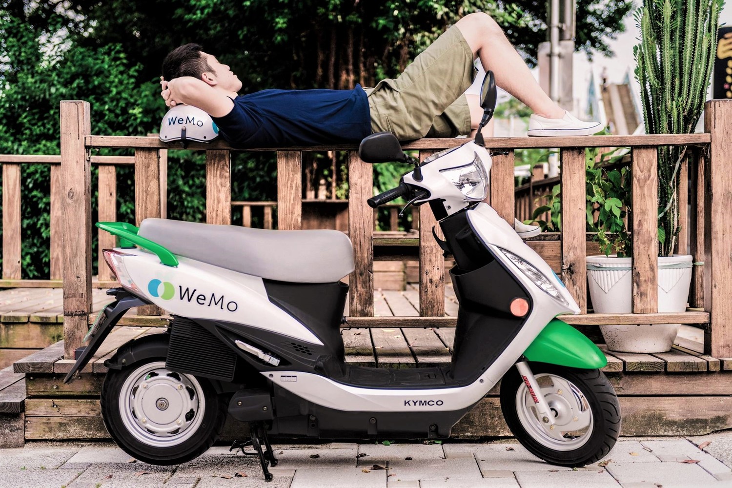 環保無站點式電動機車租借服務「WeMo Scooter」。 圖:翻攝自 WeMo Scooter 臉書專頁。 環保無站點式電動機車租借服務「WeMo Scooter」。 圖:翻攝自 WeMo Scooter 臉書專頁。