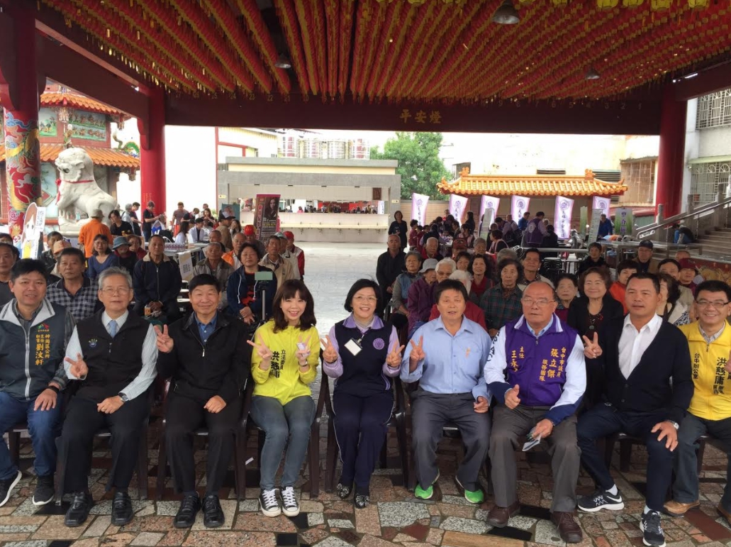 時力立委洪慈庸表示,現在中央推動「長照2.0」,台中市政府以「托老一條龍」政策響應,她也會持續在中央把關並爭取相關福利。 圖:洪慈庸辦公室/提供 時力立委洪慈庸表示,現在中央推動「長照2.0」,台中市政府以「托老一條龍」政策響應,她也會持續在中央把關並爭取相關福利。 圖:洪慈庸辦公室/提供