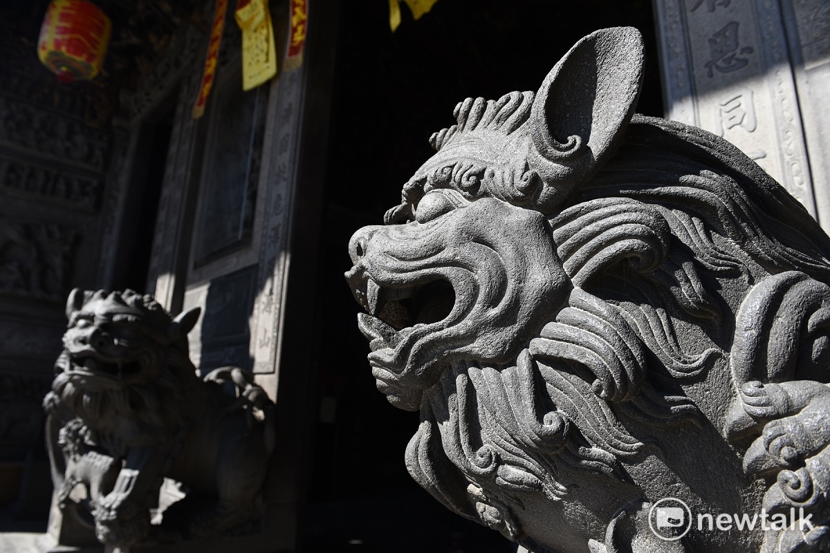 三峽祖師廟裡,有李梅樹設計之花鳥柱。 圖:全民提報三峽祖師廟行動小組/提供 三峽祖師廟裡,有李梅樹設計之花鳥柱。 圖:全民提報三峽祖師廟行動小組/提供
