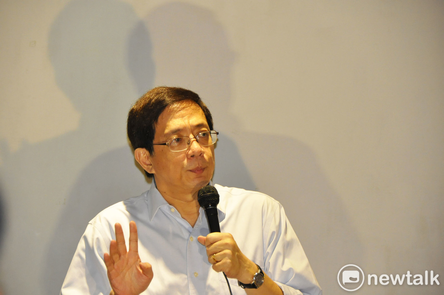 台大校長當選人管中閔今 (1) 日在臉書二度發出聲明,指出教育部推諉懈怠,違法而不作為,不依法核示新校長聘任案,教育部及相關人員自應承擔法律責任。資料照片 台大校長當選人管中閔今 (1) 日在臉書二度發出聲明,指出教育部推諉懈怠,違法而不作為,不依法核示新校長聘任案,教育部及相關人員自應承擔法律責任。資料照片