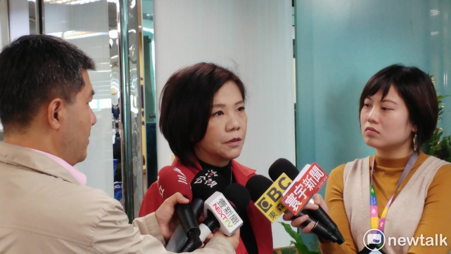 民進黨立委葉宜津15日前來黨中央登記參與台南市長初選。 圖:林朝億/攝 民進黨立委葉宜津15日前來黨中央登記參與台南市長初選。 圖:林朝億/攝