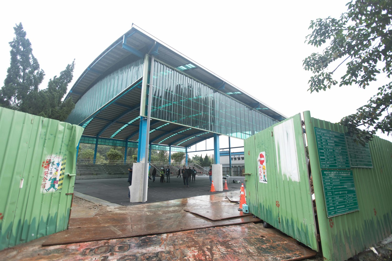 基隆市政府斥資1600萬整修碇內15號公園籃球場。 圖:基隆市政府 / 提供 基隆市政府斥資1600萬整修碇內15號公園籃球場。 圖:基隆市政府 / 提供
