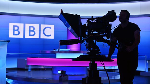 英國廣播公司(BBC)裡的女性員工不滿做同樣的工作、薪資卻低於男性,並指控主管階層誤導有關她們的「薪事」,以隱匿公廣媒體BBC內普遍存在的性別歧視。 圖 : 翻攝自youth village Kenya 英國廣播公司(BBC)裡的女性員工不滿做同樣的工作、薪資卻低於男性,並指控主管階層誤導有關她們的「薪事」,以隱匿公廣媒體BBC內普遍存在的性別歧視。 圖 : 翻攝自youth village Kenya
