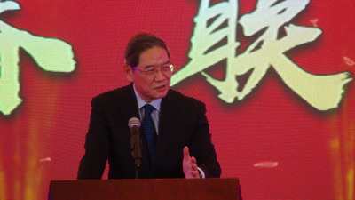 國台辦主任張志軍5日晚間在全國台企聯新春聯誼會致 詞表示,新8項對台商措施要完成,還需要靠劉結一副 主任與陳德銘會長,並強調說,不論在那個崗位,都會 關注支持對台工作。 圖:中央社 國台辦主任張志軍5日晚間在全國台企聯新春聯誼會致 詞表示,新8項對台商措施要完成,還需要靠劉結一副 主任與陳德銘會長,並強調說,不論在那個崗位,都會 關注支持對台工作。 圖:中央社