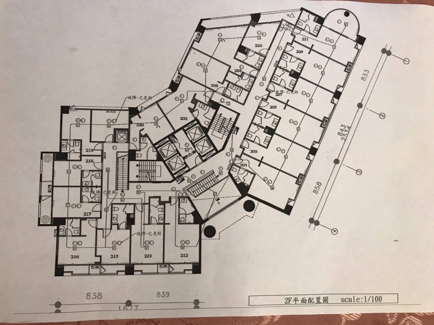 圖為雲翠大樓漂亮旅店2樓平面配置圖。 圖:基隆市消防局 / 提供 圖為雲翠大樓漂亮旅店2樓平面配置圖。 圖:基隆市消防局 / 提供
