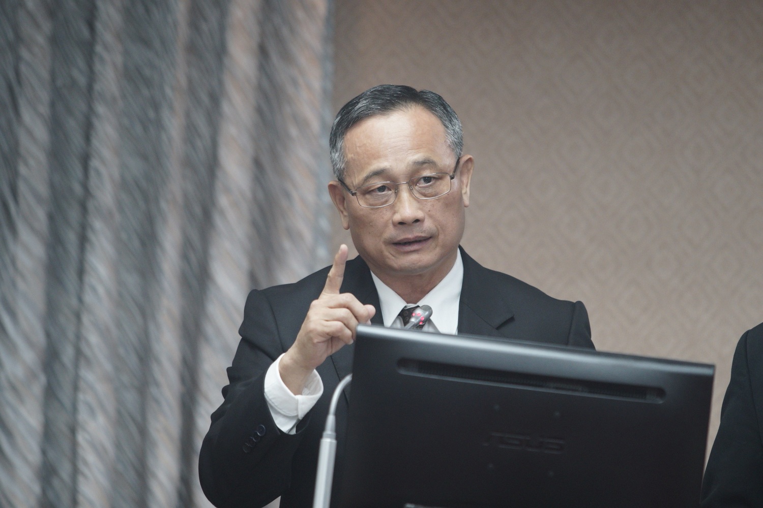 警政署長陳家欽在立院內政委員會備詢。 圖:張良一/攝 警政署長陳家欽在立院內政委員會備詢。 圖:張良一/攝