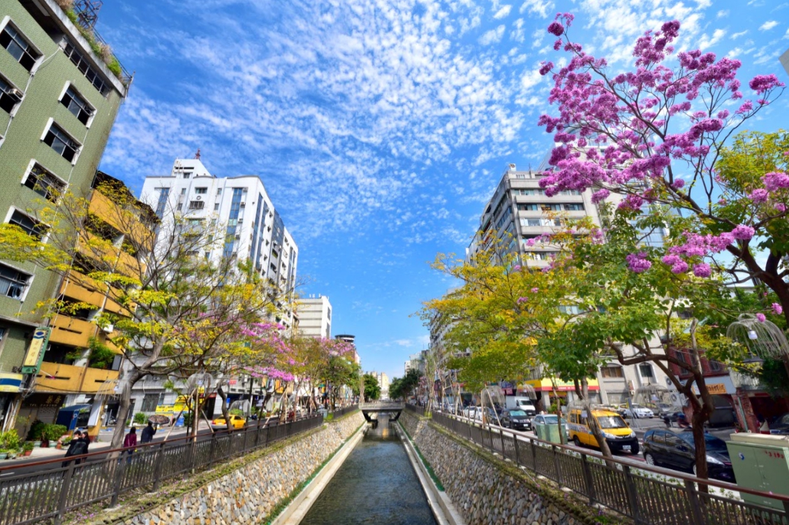 日前人氣話題,綠川與柳川的整治工程,有66.3%的台中市民表示滿意,僅8.6%不滿意,圖為綠川。 日前人氣話題,綠川與柳川的整治工程,有66.3%的台中市民表示滿意,僅8.6%不滿意,圖為綠川。