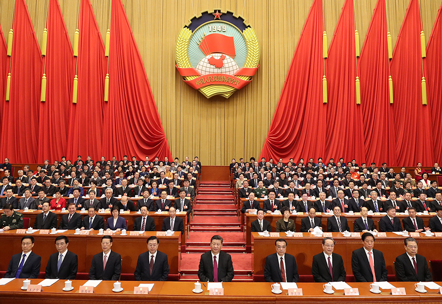 習近平獲得2970位全體代表贊成,連任國家主席、中央軍委主席。 圖/翻攝自新華網 習近平獲得2970位全體代表贊成,連任國家主席、中央軍委主席。 圖/翻攝自新華網