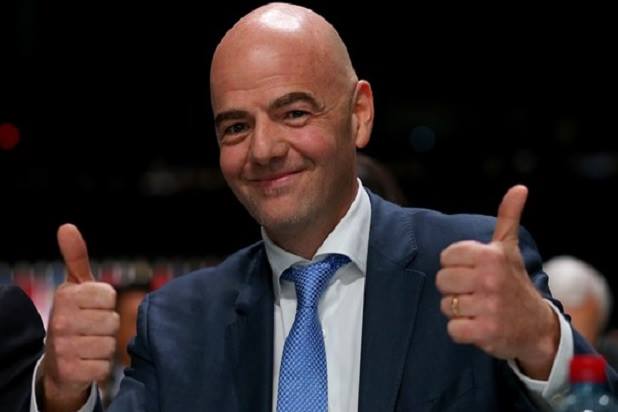 國際足球總會(FIFA)主席英凡提諾(Gianni Infantino)今天宣布,本屆俄羅斯世界盃足球賽將首次啟用影像助理裁判技術(VAR)。 翻攝自Gianni Infantino臉書 國際足球總會(FIFA)主席英凡提諾(Gianni Infantino)今天宣布,本屆俄羅斯世界盃足球賽將首次啟用影像助理裁判技術(VAR)。 翻攝自Gianni Infantino臉書