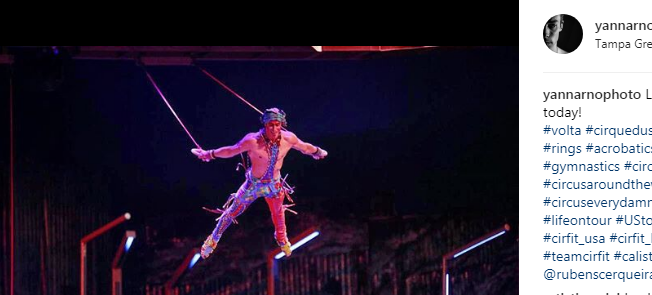 有15年經驗的太陽劇團空中飛人阿諾德,當在自己的IG分享表演的花絮。 圖:翻攝阿諾德IG 有15年經驗的太陽劇團空中飛人阿諾德,當在自己的IG分享表演的花絮。 圖:翻攝阿諾德IG